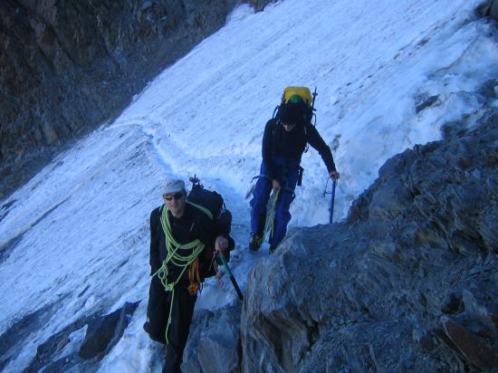 Montée au bivouac sur l'arête des bosses